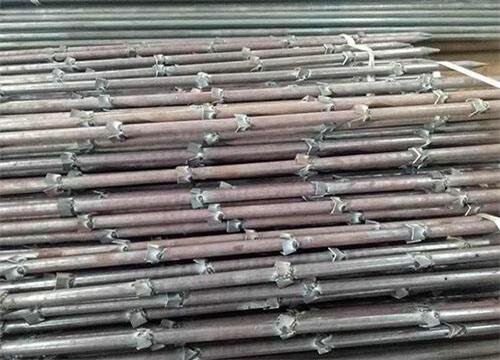 瓮安隧道钢花管